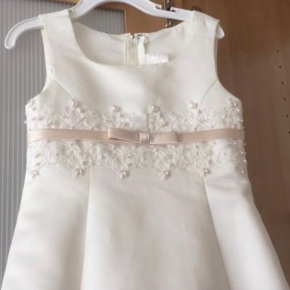 Kids David's bridal collection size 4 - Picture 3 of 7